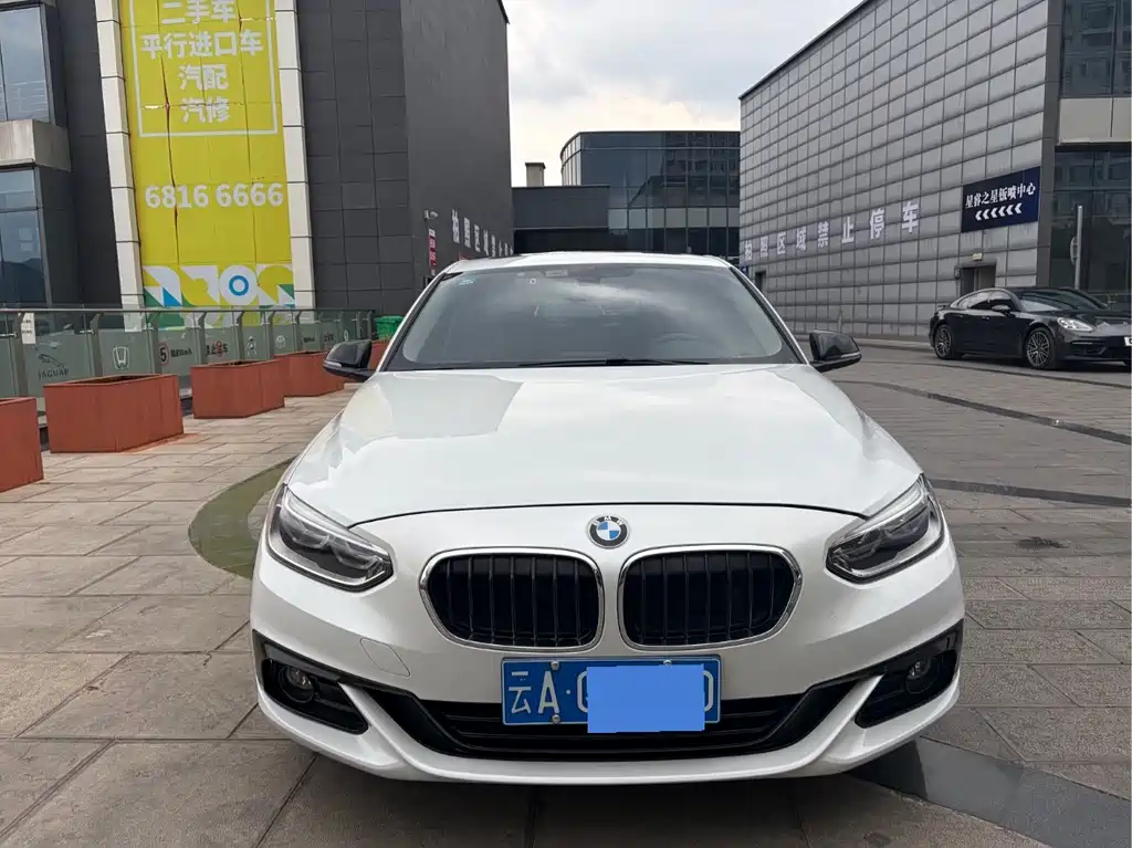 BMW 1 Series 2017 118i Sports купить на сайте DeffCars