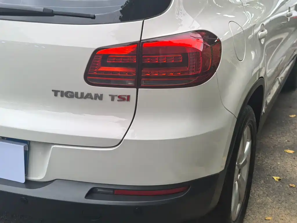 Tiguan 2013 1.8TSI Automatic 2WD Comfort Edition купить на сайте DeffCars