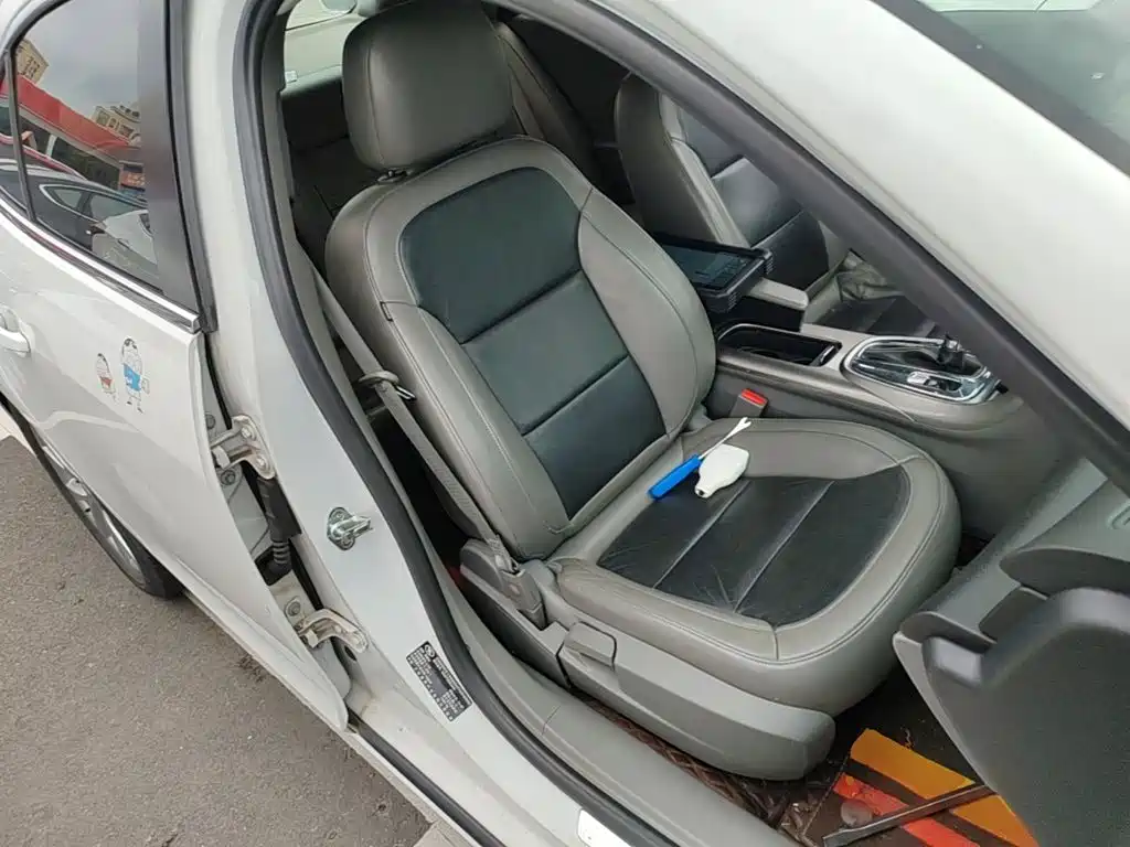 Malibu 2014 2.0L automatic luxury version купить на сайте DeffCars