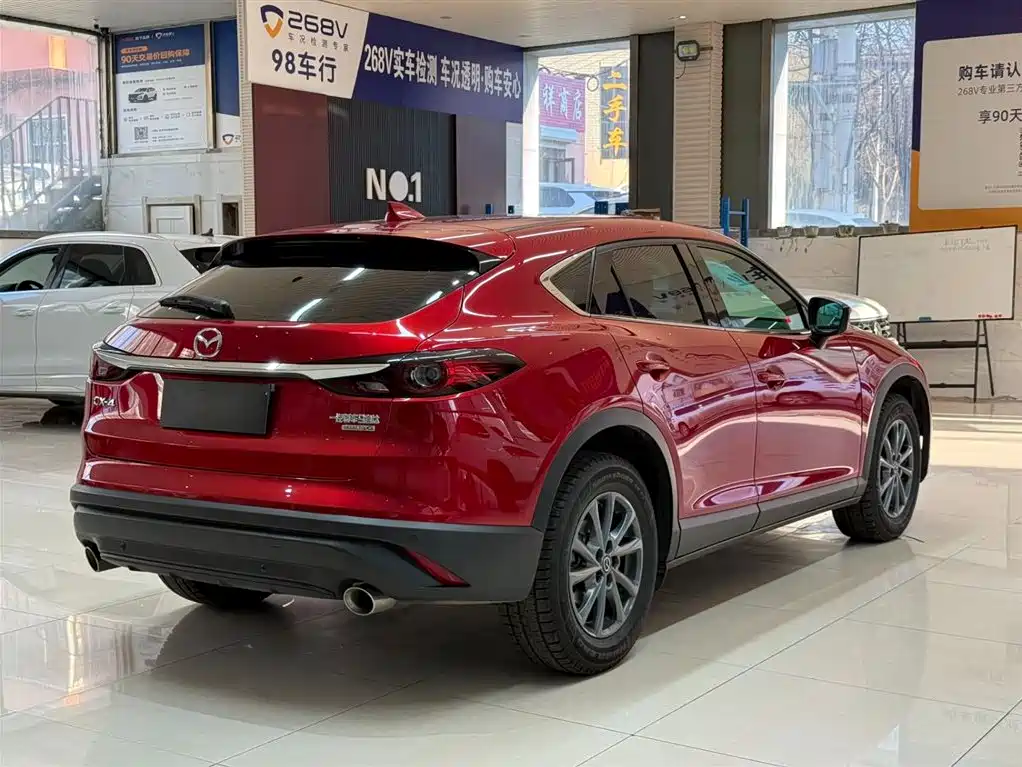 Mazda CX-4 2021 2.0L automatic two-wheel drive Blue Sky Vitality Edition купить на сайте DeffCars