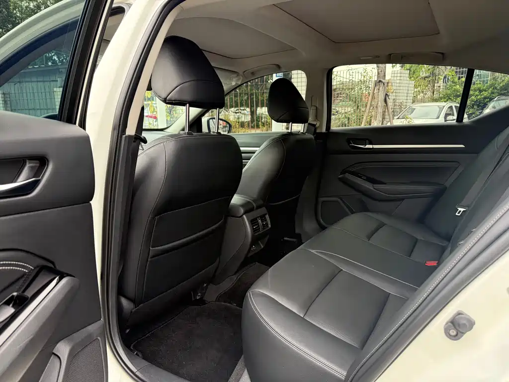 Teana 2021 2.0L XL Comfort Edition купить на сайте DeffCars