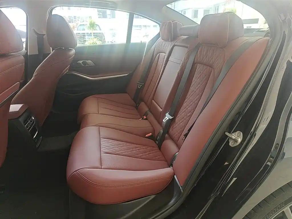 BMW 3 Series 2024 325Li M Sports Night Package купить на сайте DeffCars