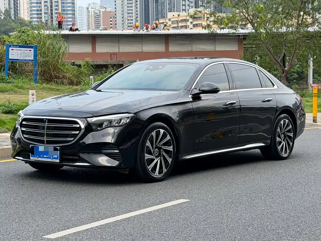 Mercedes-Benz E-Class 2024 E 300 L Luxury Model купить на сайте DeffCars