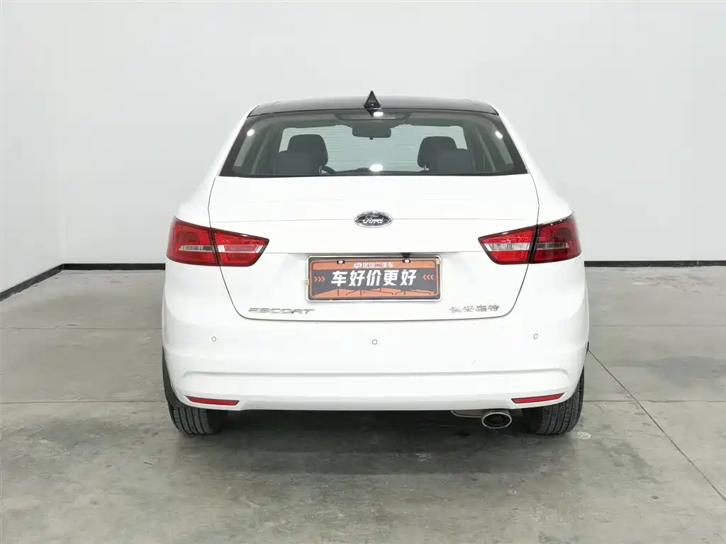 Escort 2017 facelift 1.5L manual comfort type купить на сайте DeffCars