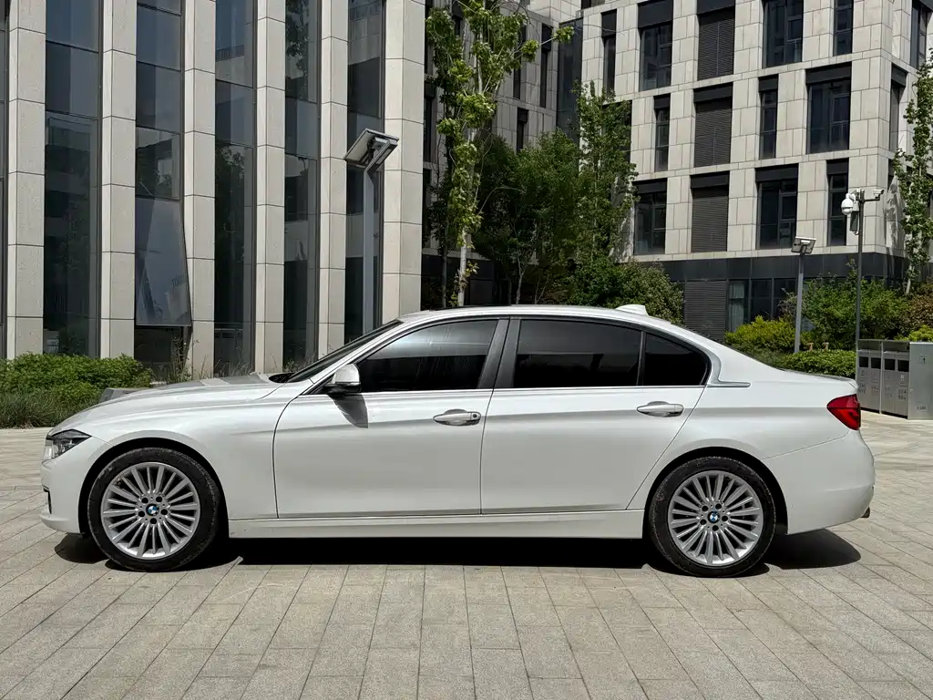 BMW 3 Series 2018 320Li Fashion Model купить на сайте DeffCars