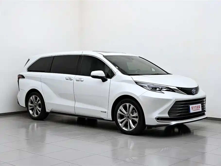 SIENNA 2021 2.5L Hybrid Premium Edition купить на сайте DeffCars