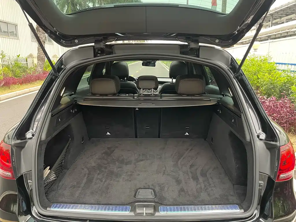 Mercedes-Benz GLC 2020 GLC 300 L 4MATIC Dynamic купить на сайте DeffCars