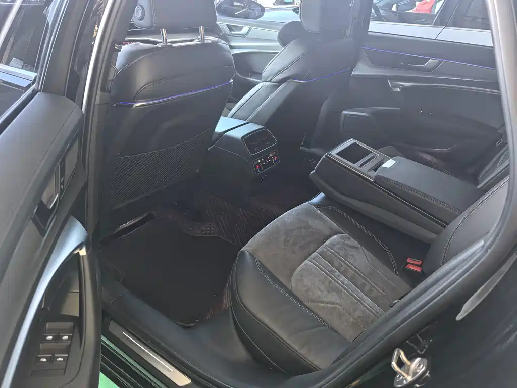 Audi A6L 2022款 45 TFSI 臻选动感型 купить на сайте DeffCars