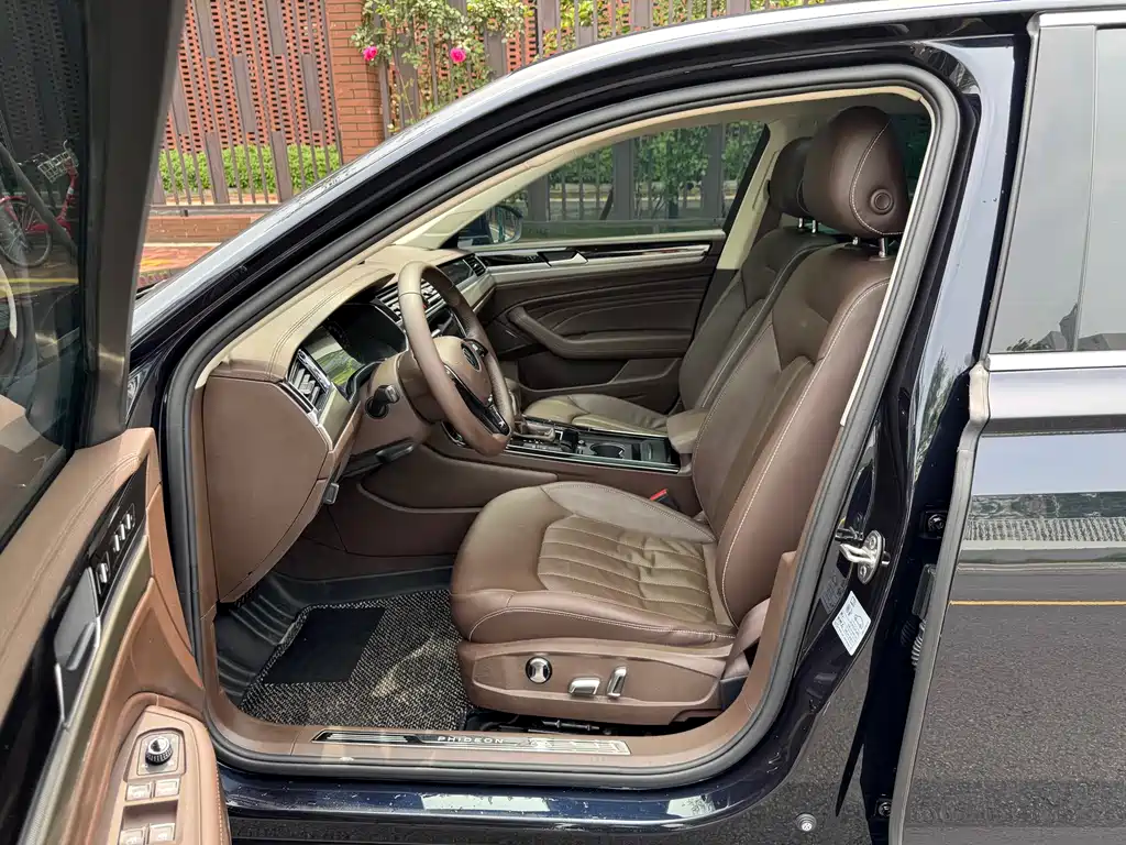 Huiang 2021 380TSI Deluxe Edition купить на сайте DeffCars