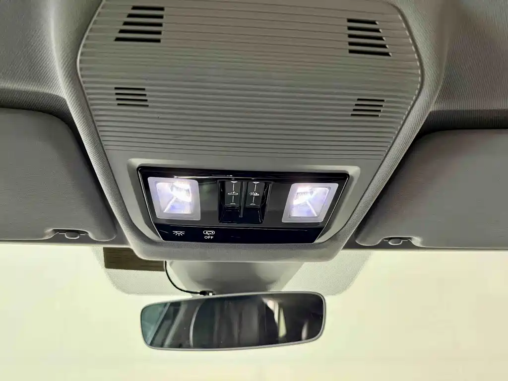 Touron 2021 Touron X 380TSI four-wheel drive respected flagship version купить на сайте DeffCars