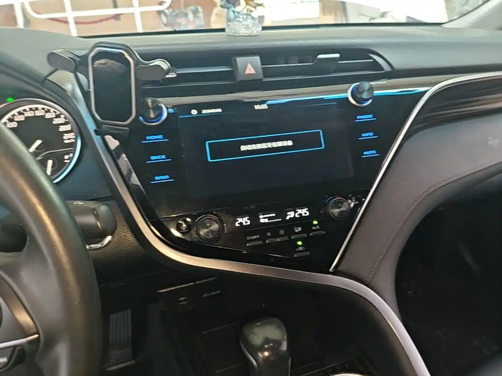 Camry 2019 facelift 2.0G Deluxe Edition купить на сайте DeffCars