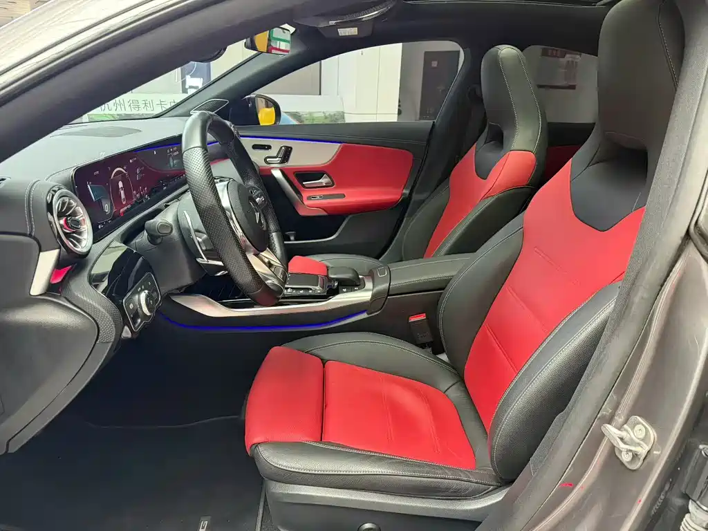 Mercedes-Benz CLA AMG 2023 AMG CLA 35 4MATIC купить на сайте DeffCars