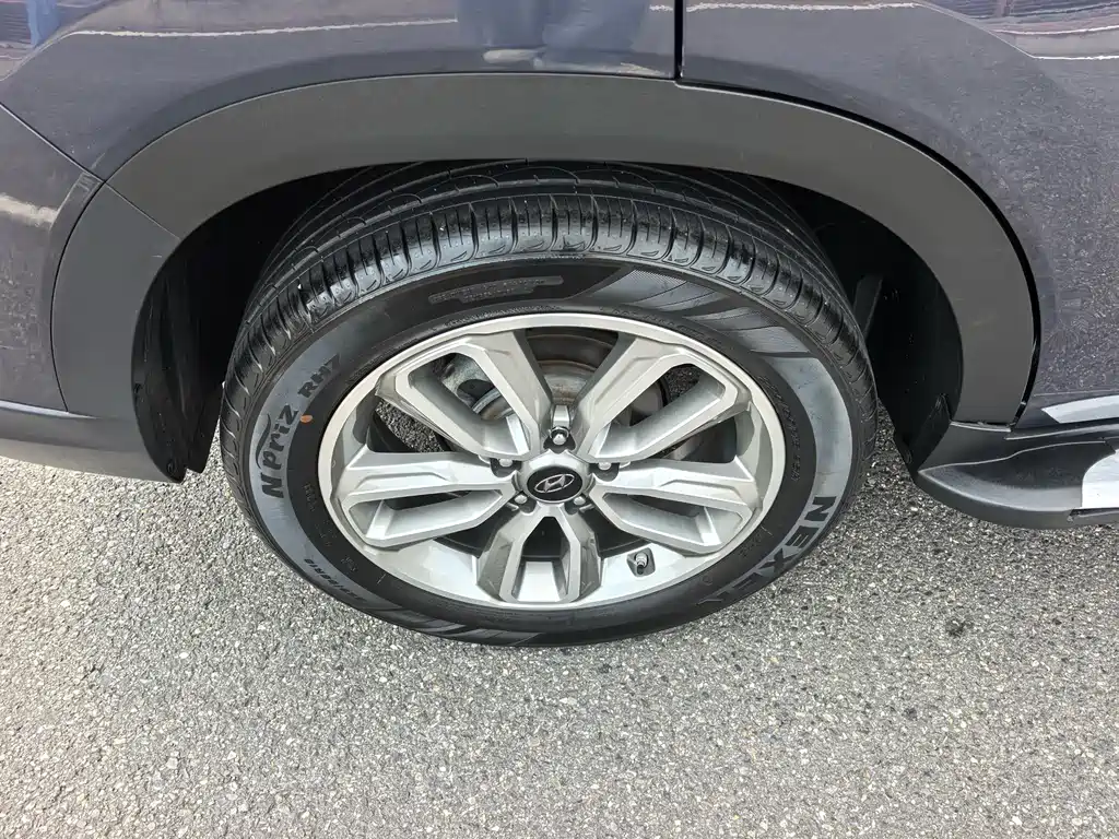Beijing Hyundai ix35 2019 2.0L automatic two-wheel drive Zhiyong·Enjoy Edition National VI купить на сайте DeffCars