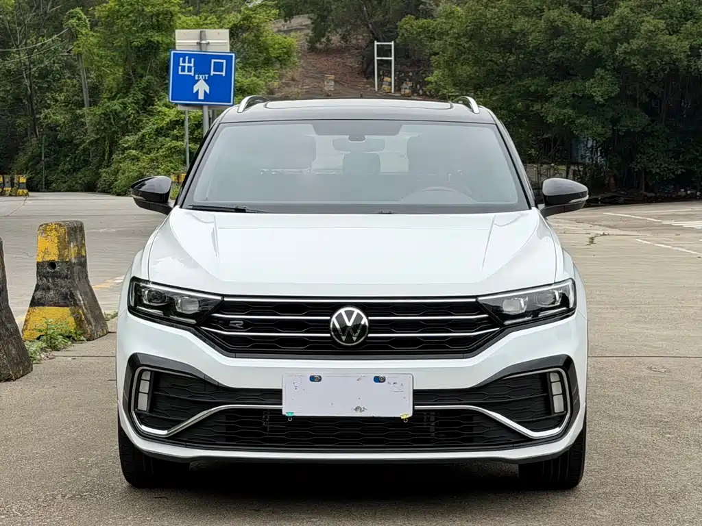 T-ROC 2022 model 280TSI DSG two-wheel drive R-Line Pro PLUS купить на сайте DeffCars