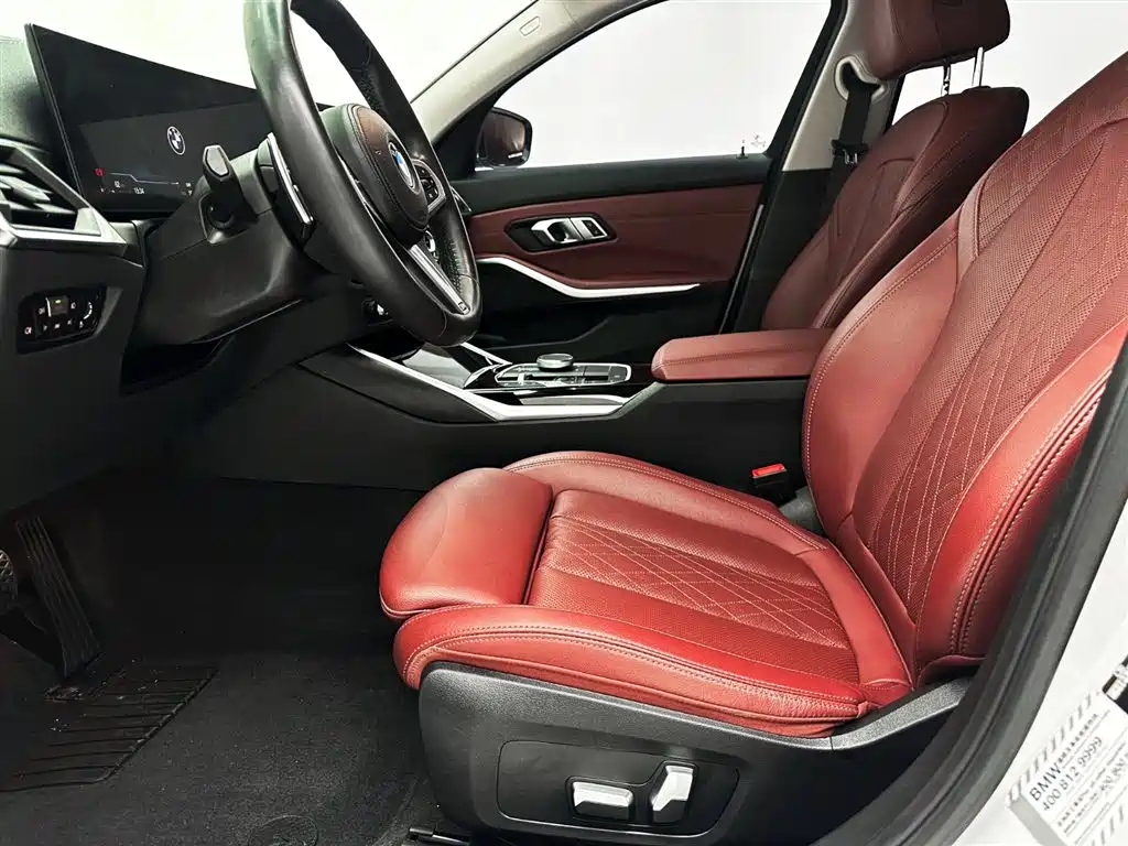BMW 3 Series 2023 320Li M Sports Package купить на сайте DeffCars
