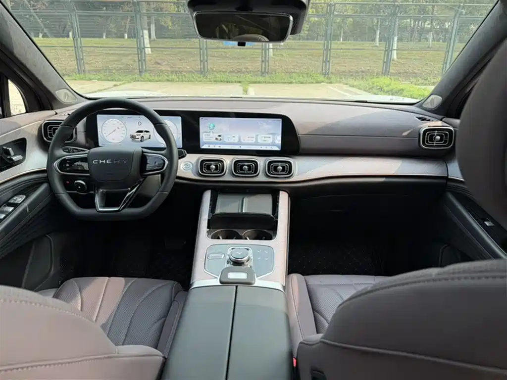 Tiggo 9 2025 2.0T automatic two-wheel drive exclusive version 5 seats купить на сайте DeffCars