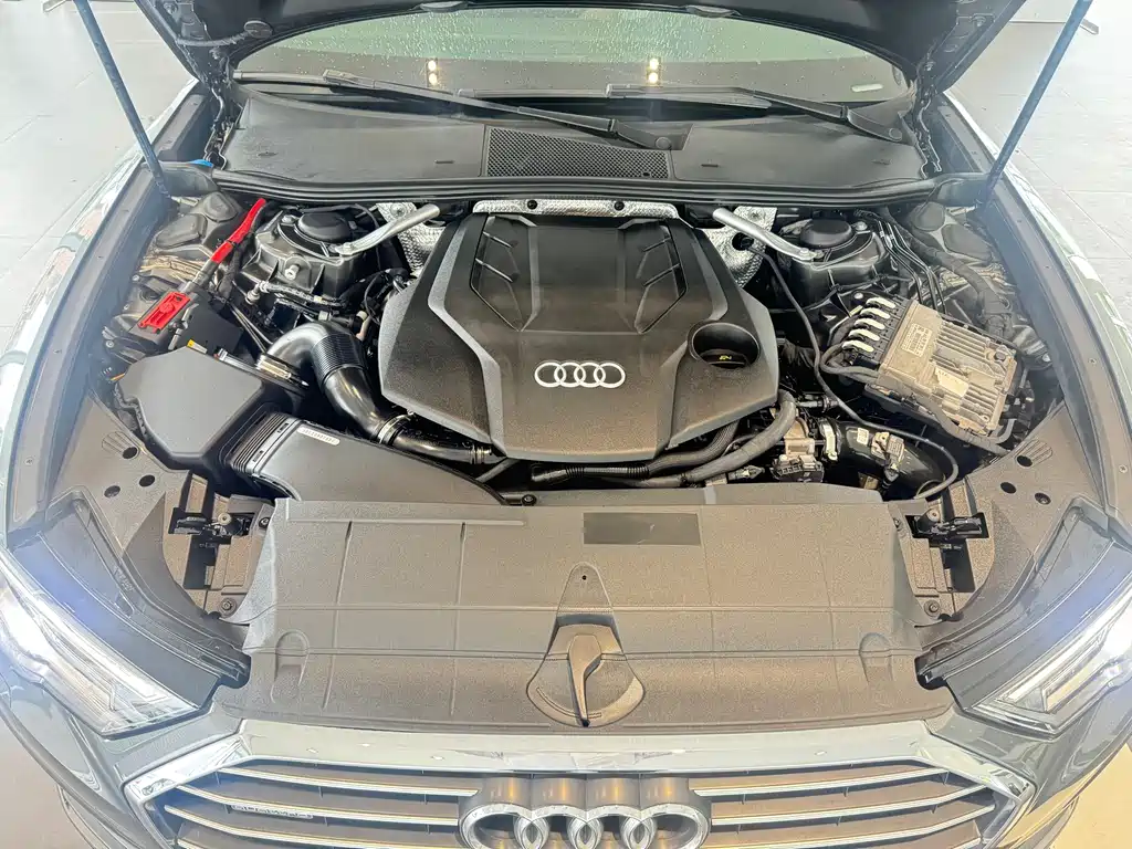 Audi A6L 2021 55 TFSI quattro exclusive dynamic model купить на сайте DeffCars