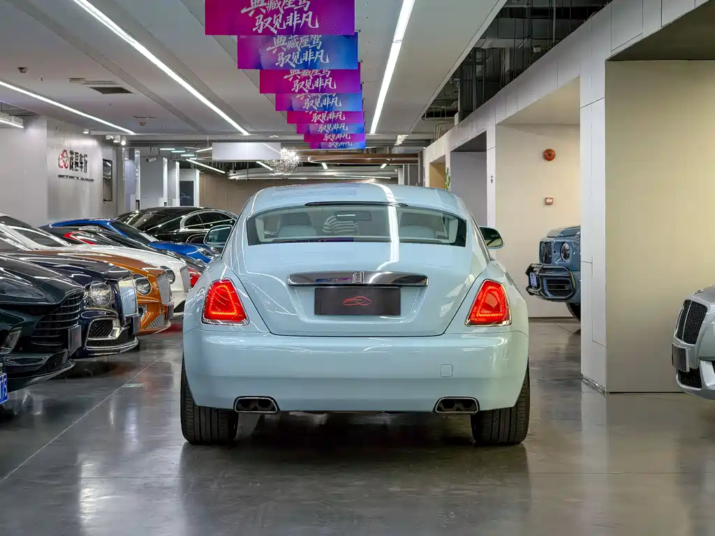 Phantom 2013 6.6T standard model купить на сайте DeffCars