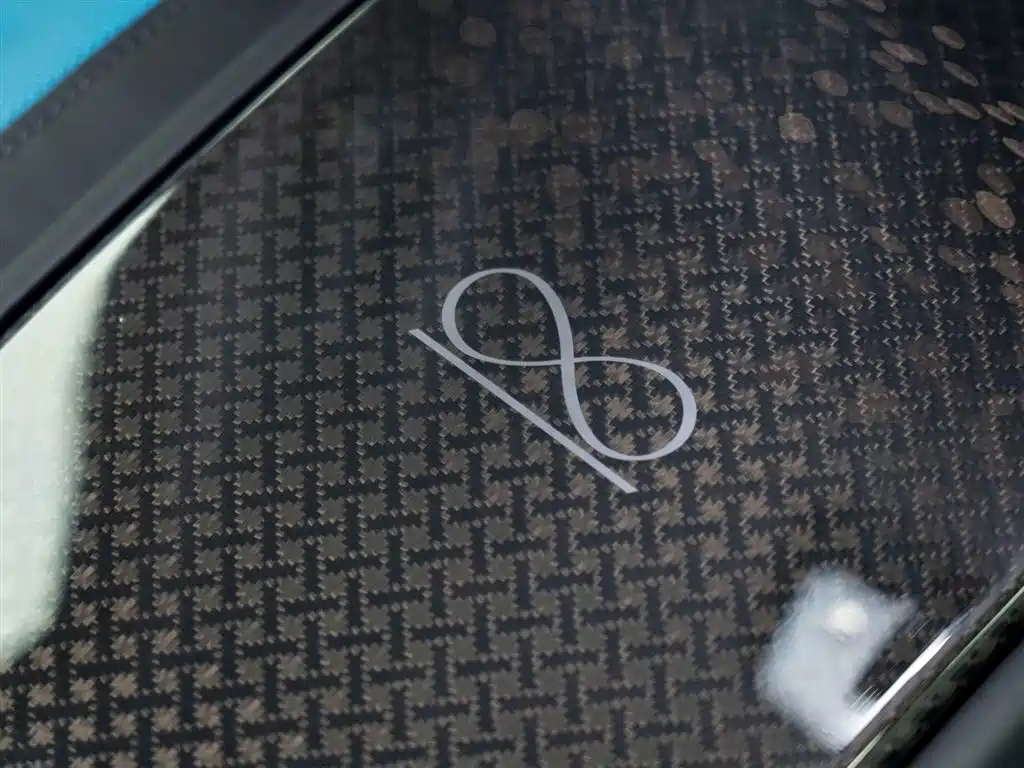 Cullinan 2024 Black Badge купить на сайте DeffCars