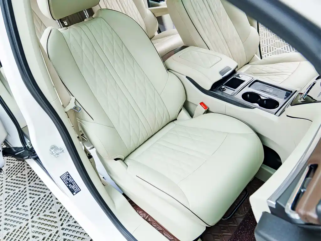 Buick GL8 2022 Land Business Class 652T Luxury купить на сайте DeffCars