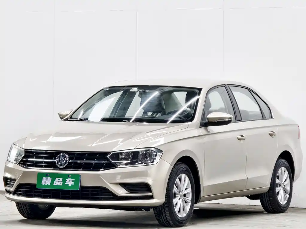 Bora 2017 1.6L automatic fashion model купить на сайте DeffCars