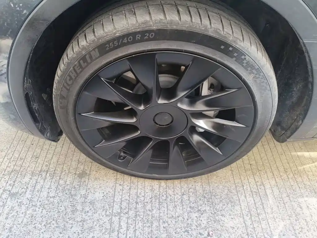 Model Y 2024 long-range all-wheel drive version купить на сайте DeffCars