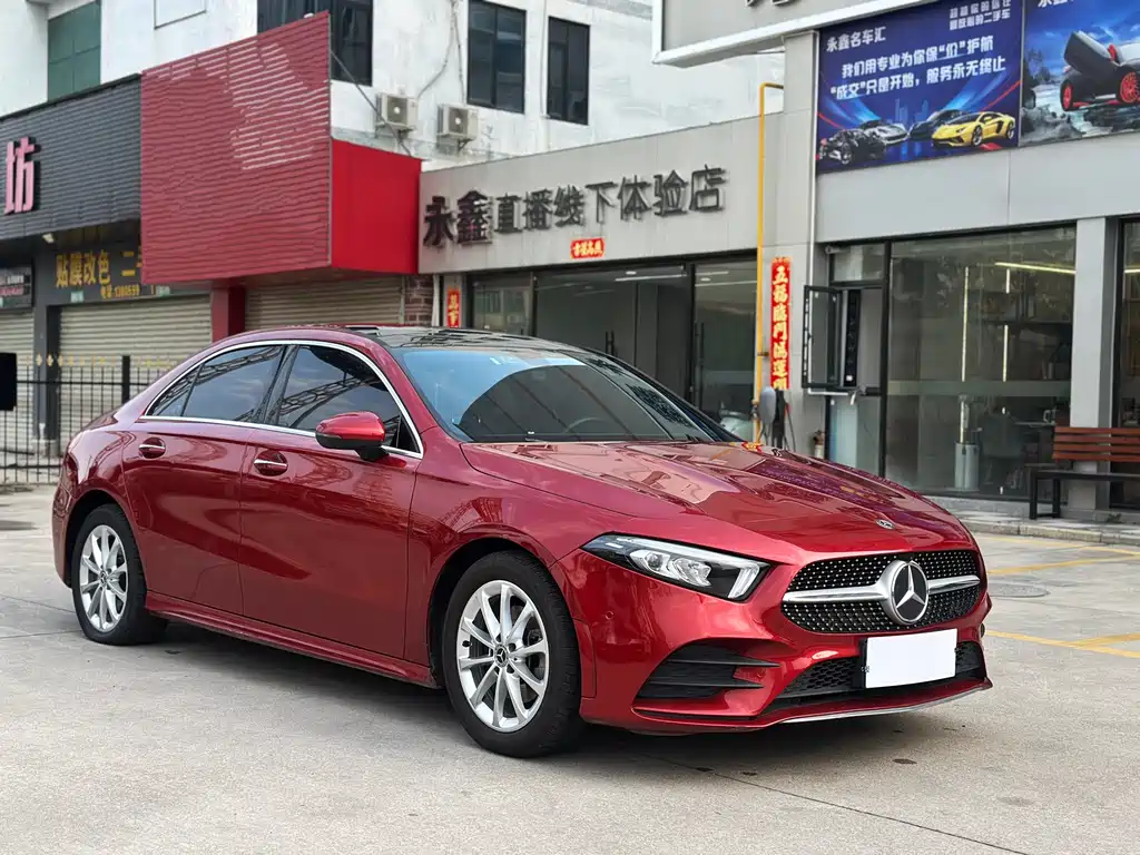 Mercedes-Benz A-Class 2019 A 200 L Sports Sedan купить на сайте DeffCars