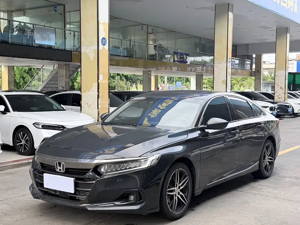 Accord 2022 260TURBO Magic Night Premium Edition купить на сайте DeffCars