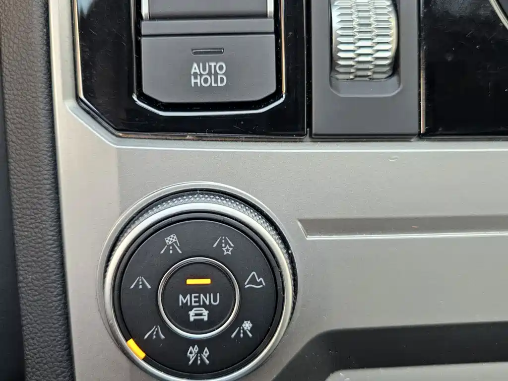 Touareg 2020 3.0TSI Ruixiang Edition National VI купить на сайте DeffCars