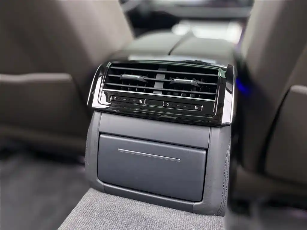 Audi A8 2019 facelift Plus A8L 55 TFSI quattro luxury model купить на сайте DeffCars