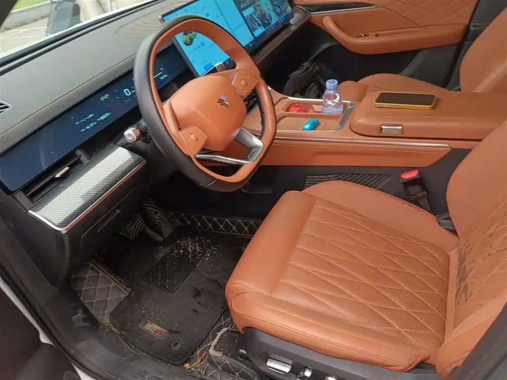 Nezha L 2024 extended range 220 exclusive edition купить на сайте DeffCars