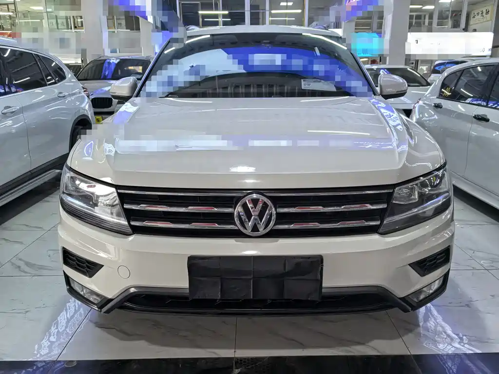 Tiguan L 2020 330TSI automatic two-wheel drive fashion version National VI купить на сайте DeffCars