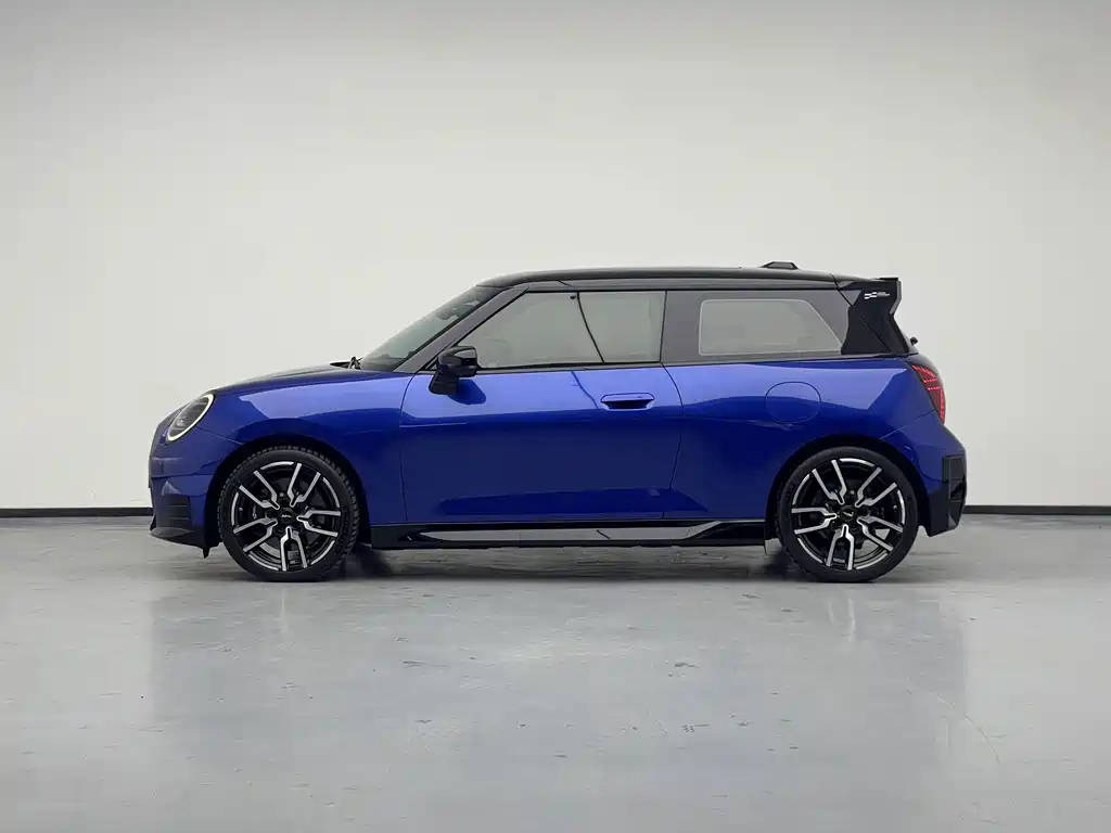 COOPER 2024 452km SE racer купить на сайте DeffCars