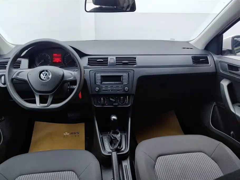 Santana 2019 1.5L automatic fashion version National VI купить на сайте DeffCars