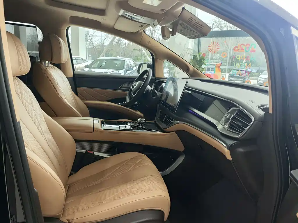 Denza D9 2025 DM-i smart driving version 1020 four-wheel drive flagship model купить на сайте DeffCars