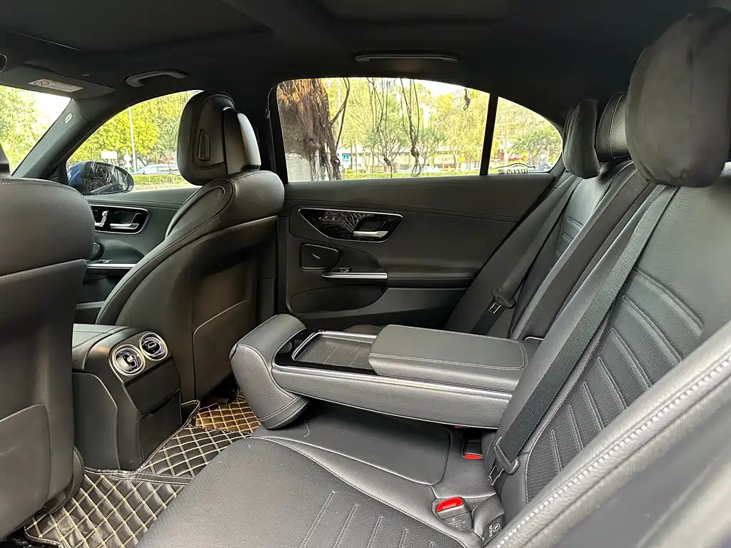 Mercedes-Benz C-Class 2022 C 260 L Sports Edition купить на сайте DeffCars