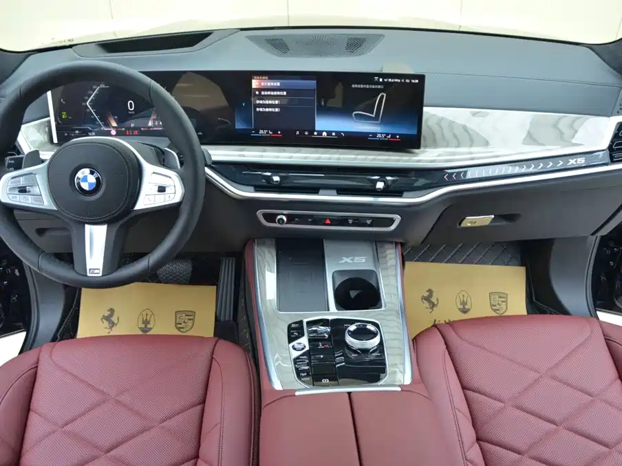 BMW X5 2026 facelift xDrive 40Li M Sports Night Package купить на сайте DeffCars