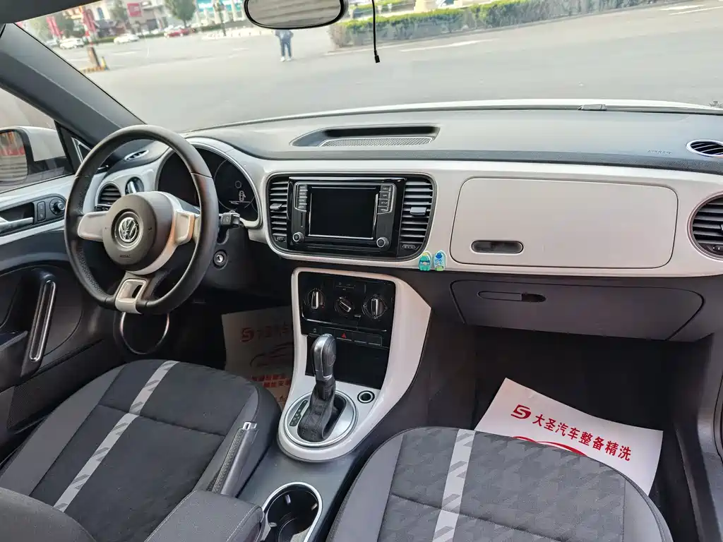 Beetle 2017 180TSI Yile Edition купить на сайте DeffCars