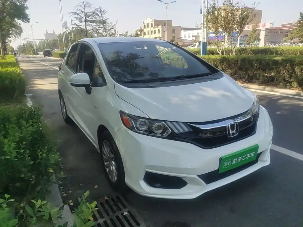 Fit 2018 1.5L CVT Comfort Edition купить на сайте DeffCars