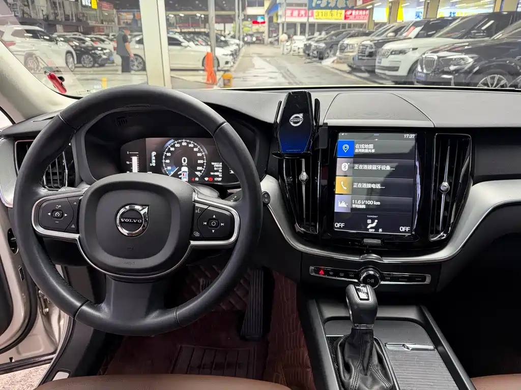 Volvo XC60 2020 T5 four-wheel drive Zhiyi Luxury Edition купить на сайте DeffCars
