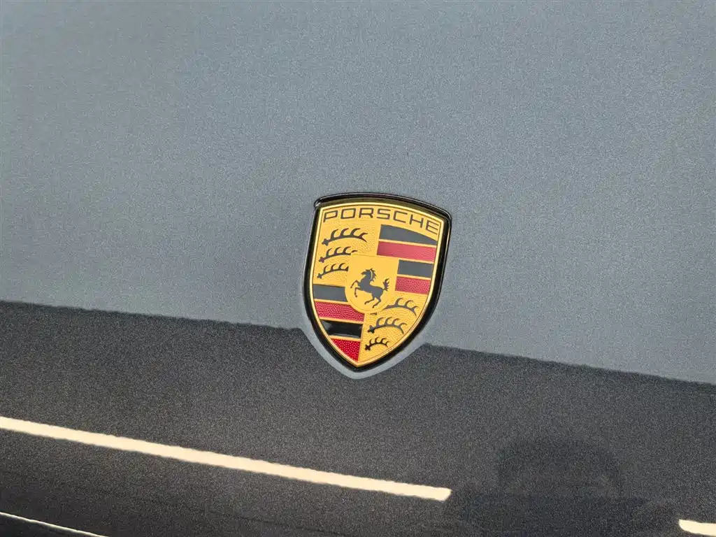 Macan 2022 Macan 2.0T купить на сайте DeffCars