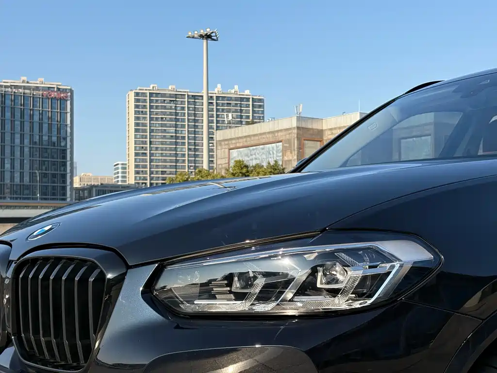 BMW X3 2023 Facelift xDrive30i Leading M Night Package купить на сайте DeffCars