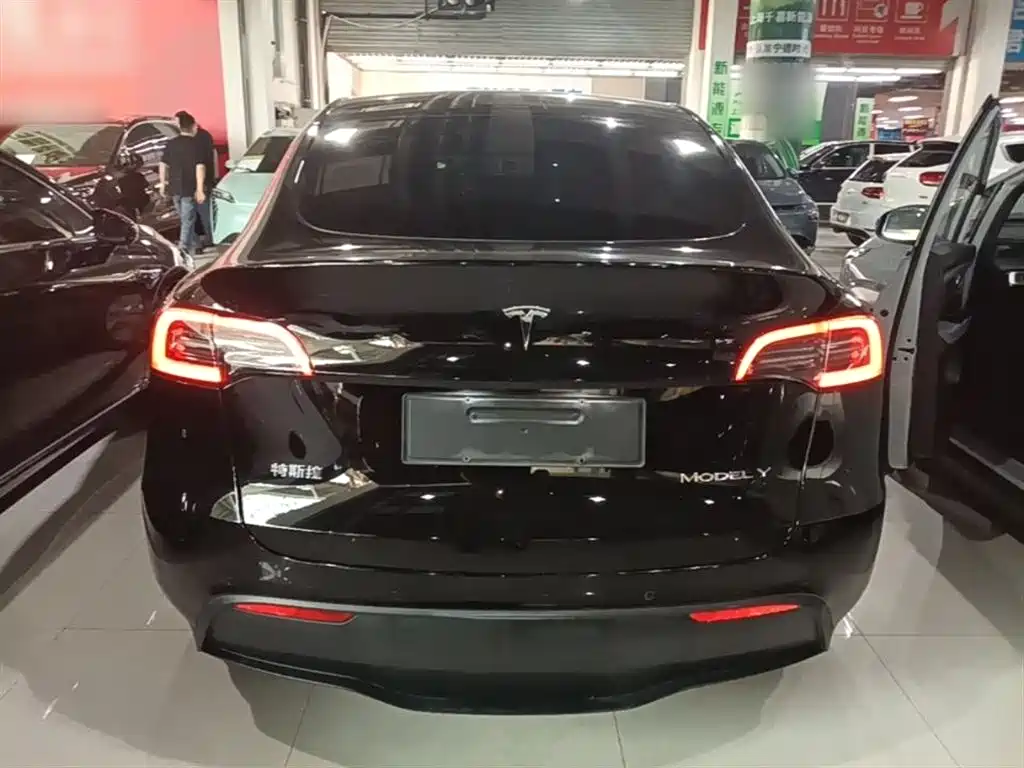 Model Y 2022 facelift rear-wheel drive version купить на сайте DeffCars