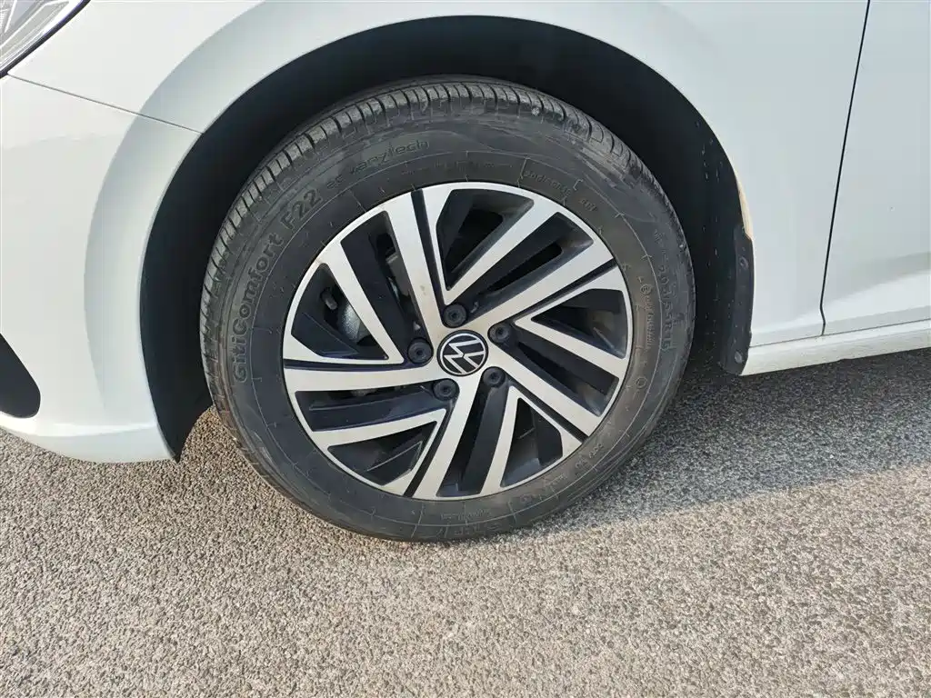Lavida 2024 300TSI DSG Starry Sky Leading Edition купить на сайте DeffCars