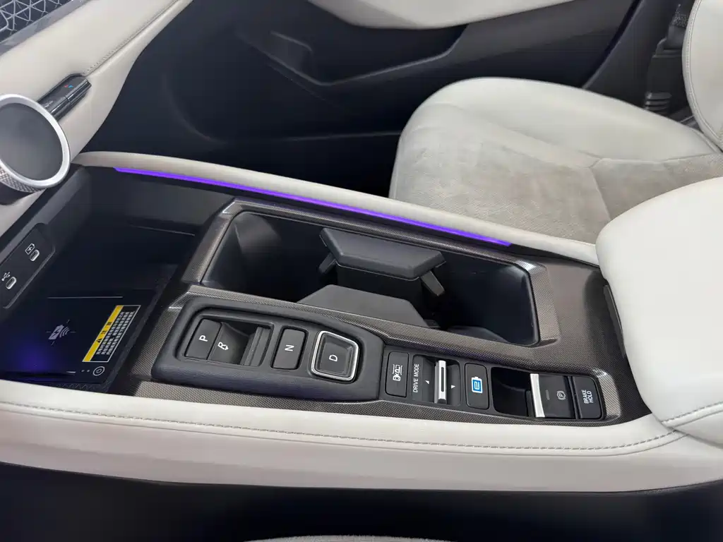 Accord New Energy 2023 2.0L e:PHEV flagship version купить на сайте DeffCars