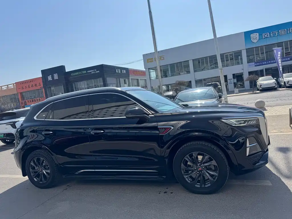 Hongqi HS5 2023 2.0T Qixiang Pro 500,000 Commemorative Edition купить на сайте DeffCars