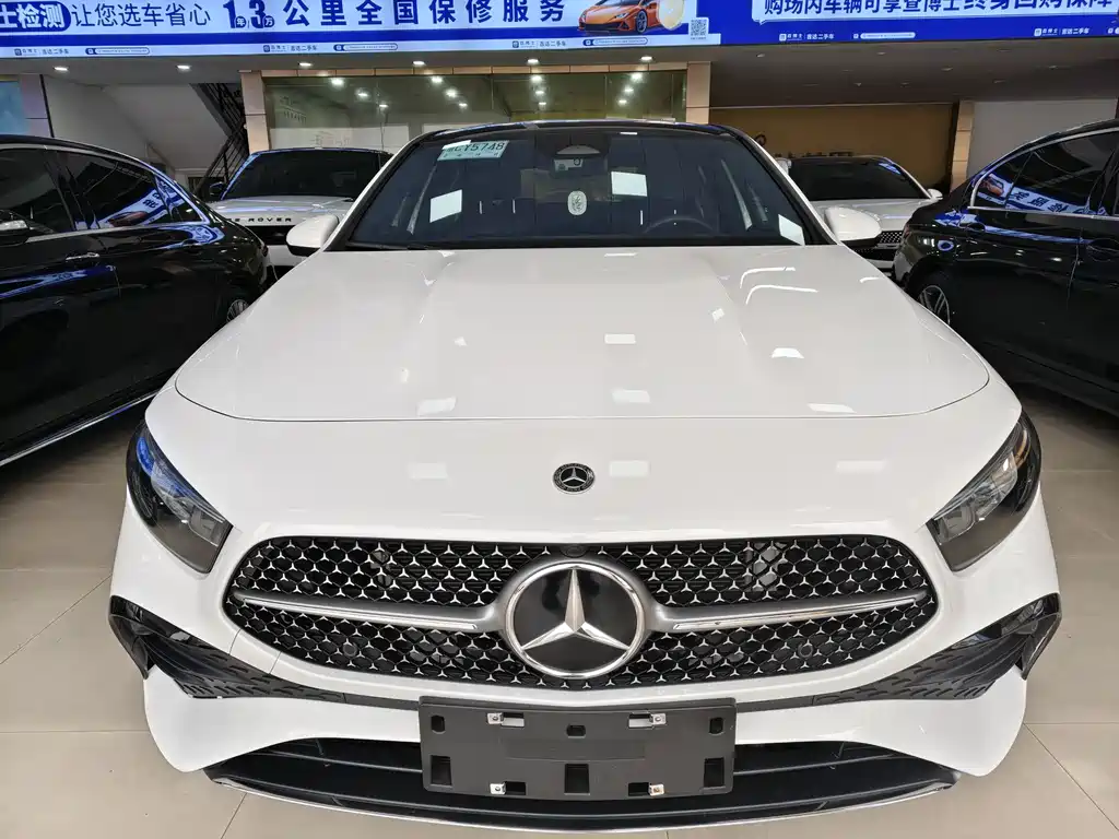 Mercedes-Benz A-Class 2023 A 200 L Dynamic купить на сайте DeffCars