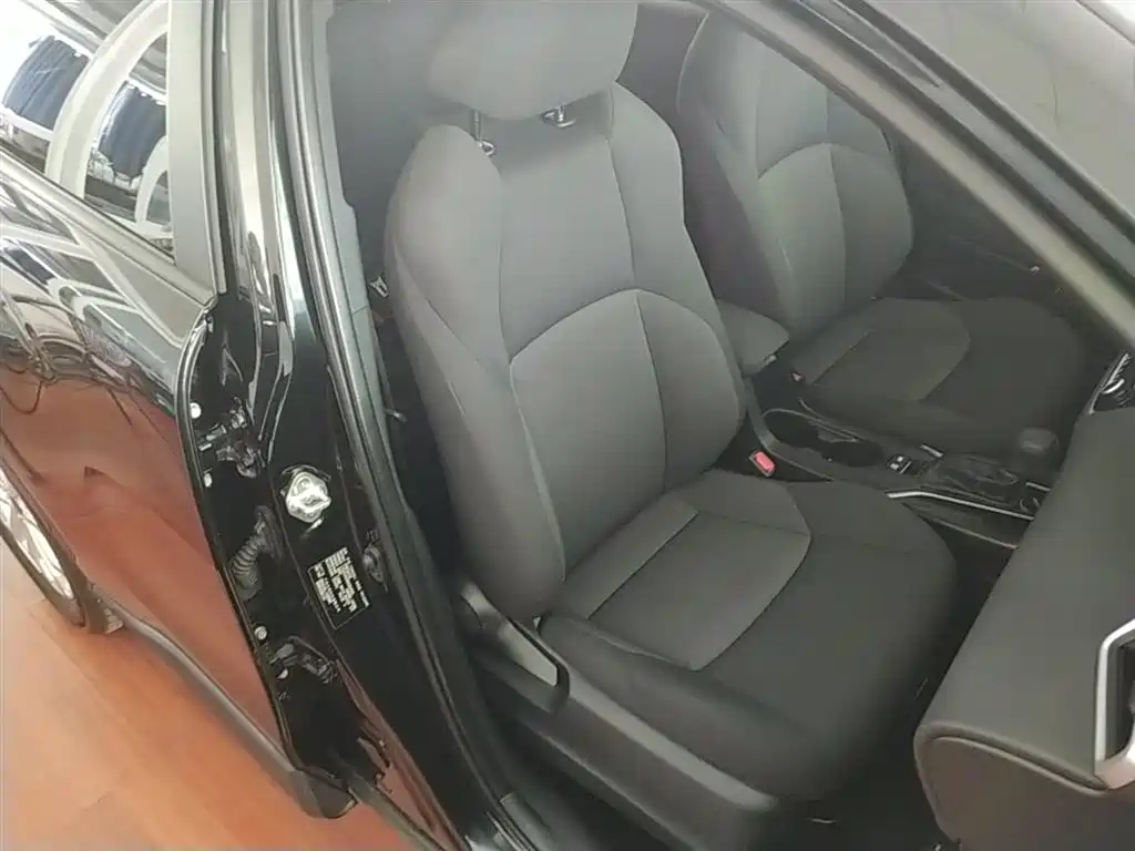Fenglanda 2023 2.0L CVT leading version купить на сайте DeffCars