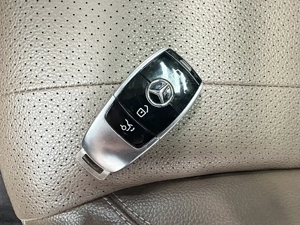 Mercedes-Benz E-Class 2020 E 300 L Fashion купить на сайте DeffCars