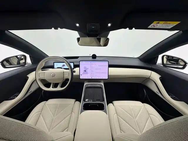 NIO ET5 2025 model 75kWh купить на сайте DeffCars